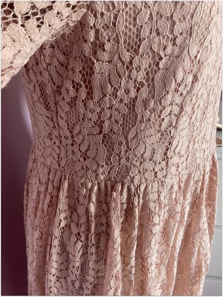 Krajkované mini šaty about you - veľkosť 40, l