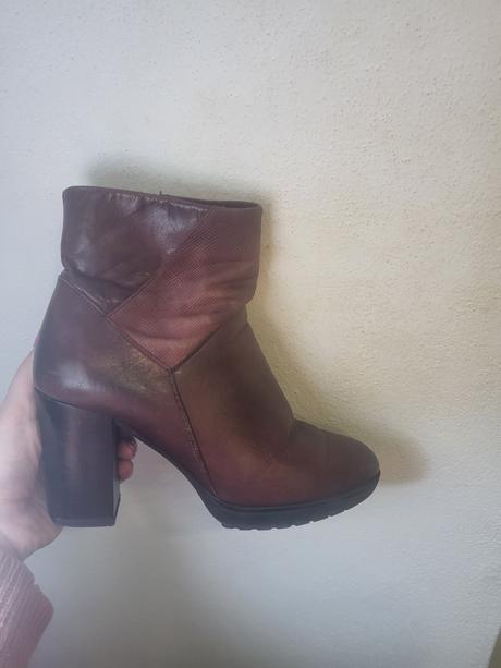 Kožené čižmy, 38