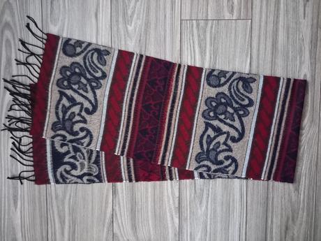 Teplučký šál 151 x 75 cm,