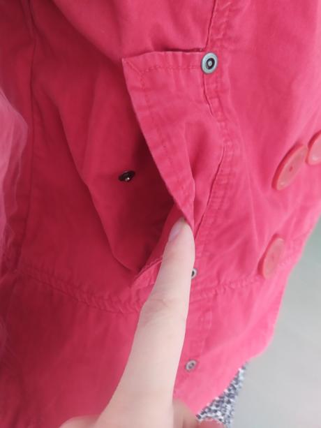 561 cervena bundicka, l