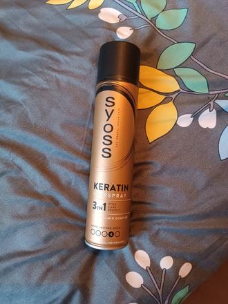 Penové tužidlo syoss keratin mousse,