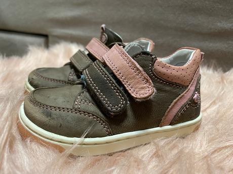 Topanky kožené, lasocki,21