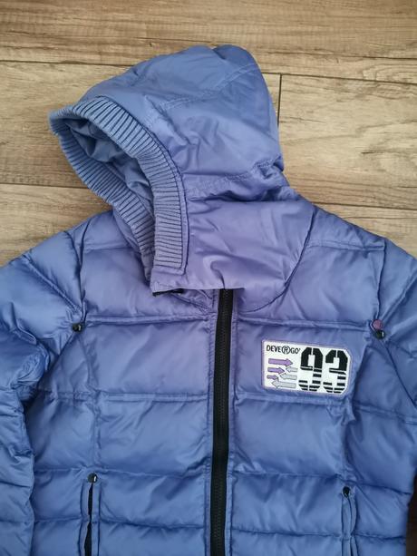 Krásna fialová dámska vetrovka devergo, s