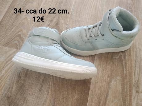 Tenisky vyššie, 24