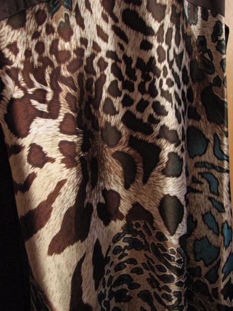 Spoločenské tigrované šaty veľ. 36, 36