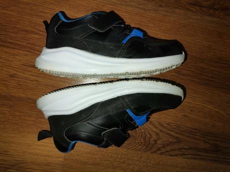 Chlapčenské tenisky, 30