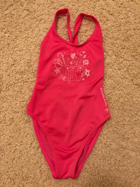 Plavecké plavky, 104