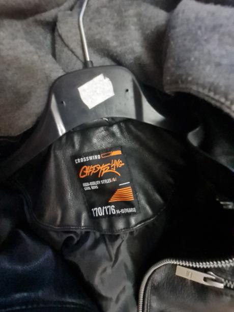 Koženková bunda, 170