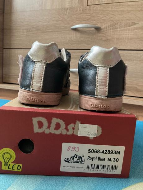 Svietiace topanky s jednorozcom, d.d.step,30