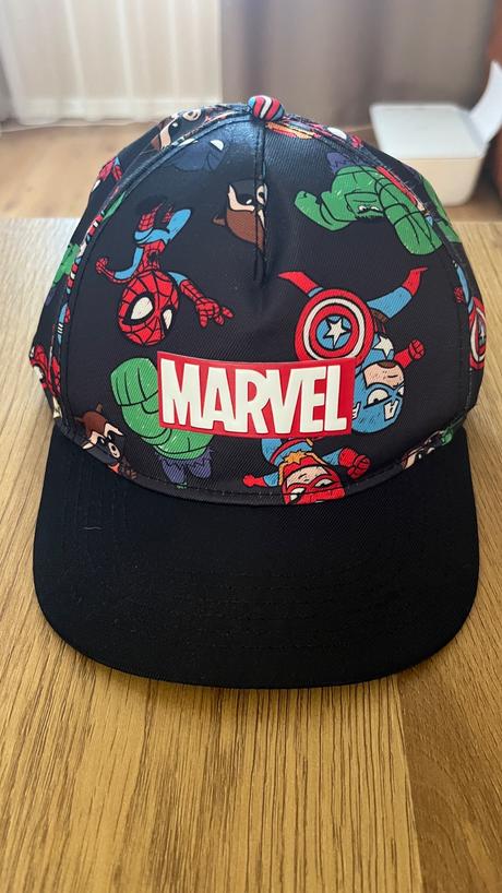 Šiltovka h&m marvel, h&m,128