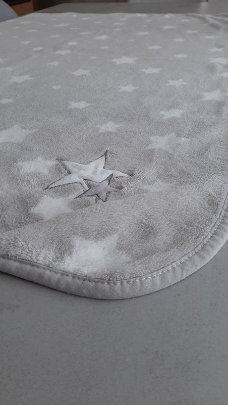 Deka s hviezdami,