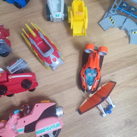 Paw patrol lietadlo, autobus, autá..., 