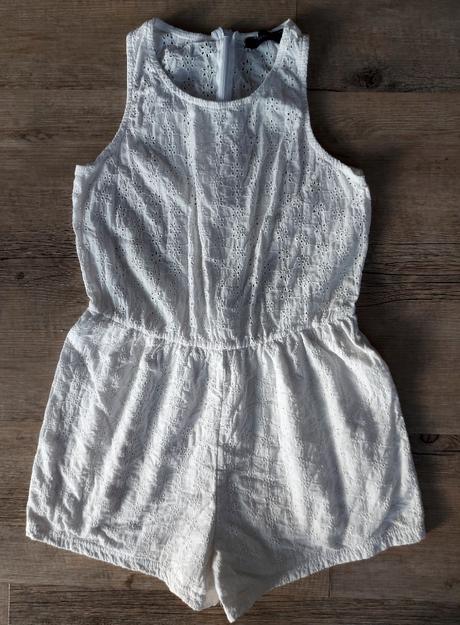 Biely vyšívaný overal, atmosphere,36