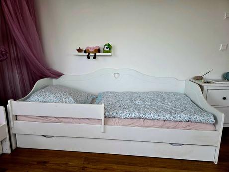Dievčenská posteľ 90x200, šírka (cm): 90,dĺžka (cm): 200