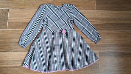 Elegantné šatky 122, top stav, 122