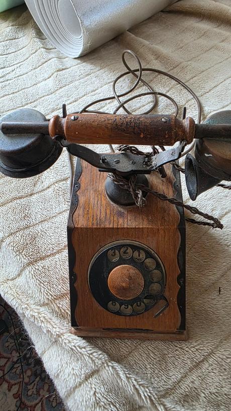 Retro telefon,