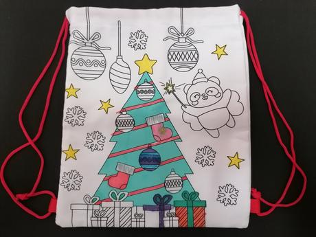 Nepremokavé vianočné vrecúško na vyfarbovanie,