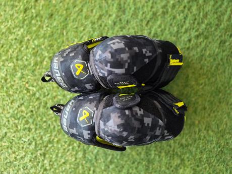 Hokejové chrániče lakťov bauer supreme m3 jr, bauer