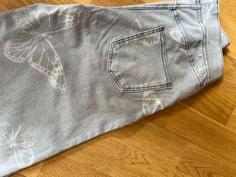 Krásne motýlikove riflove nohavice, h&m,158