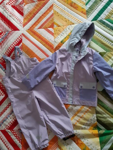 Nepremokava suprava do dazda, sinsay,110