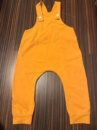 Nohavice na traky, 86