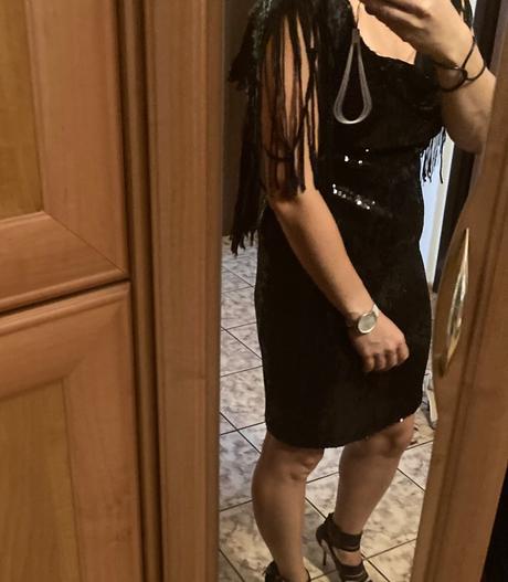 Krasne štýlové flitrove saty planét paris, m