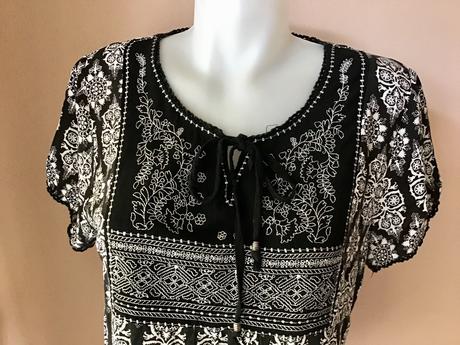 Blúzka 40/42. /37, 42