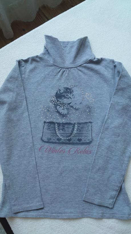 Nádherný kvalitný rolák s mačičkou a kamienkami, idexe,128