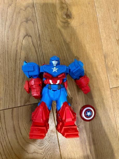 Captain america aj ako robot, 