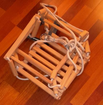 Detská drevenná hojdačka, 