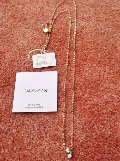 Calvin klein dámsky náhrdelník s príveskom, calvin klein