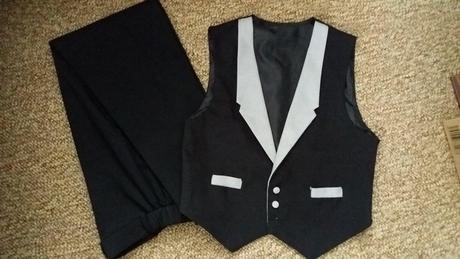 Vesta + nohavice, 140