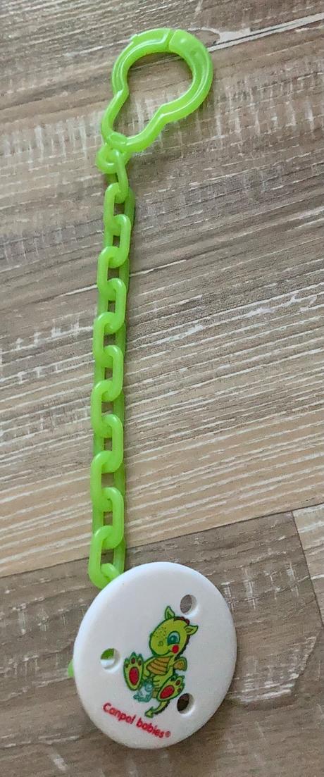 Šňúrka na cumlík,