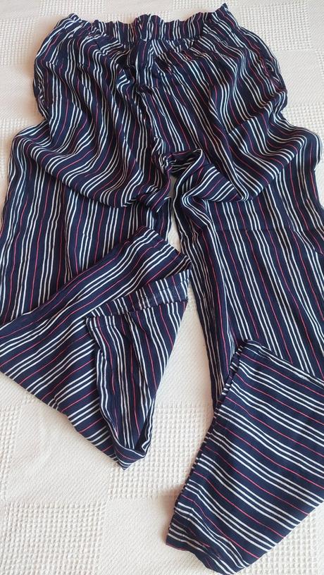 Nohavice na gumu, volne, lahke., 170