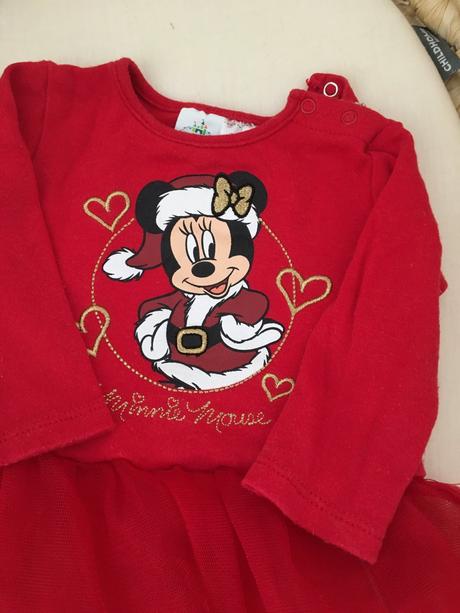 Dievčenské vianočné pyžamko s volánikom, 56