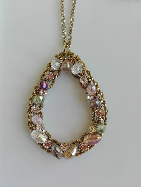 Set - náhrdelník s náušnicami,