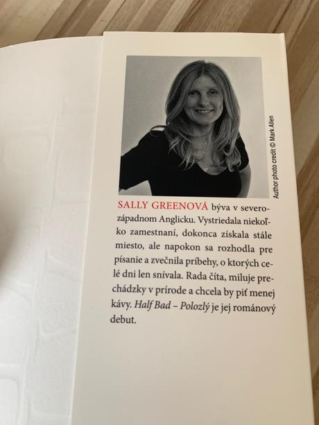 Fantasy pribeh half bad - polozly od sally green,