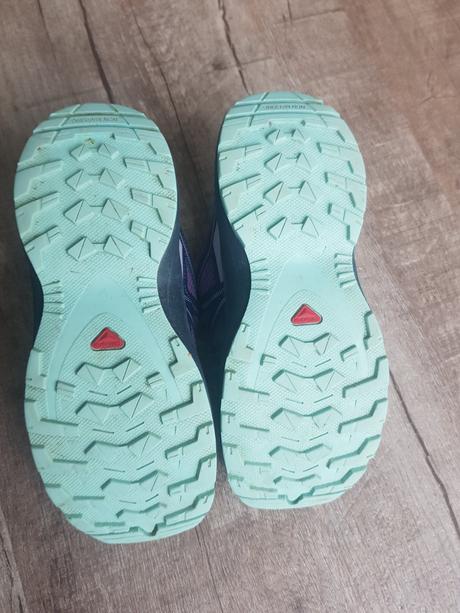 Dievčenske salomon č. 35, salomon,35