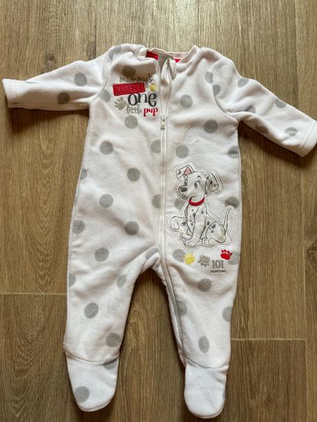 Teplé pyžamko, disney,62