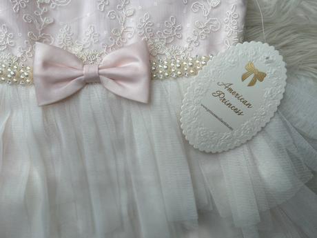 Šaty nové na 3 ročky, 