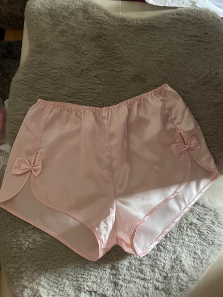 Satenove pyzamkove kratasky, 38