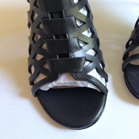 Guess sandále black vel.36 pc 188 eur, guess,36