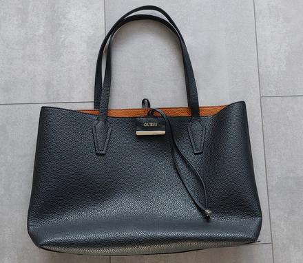Guess kabelka obojstranná, guess