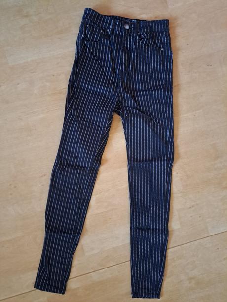 Pásikavé nohavice, stradivarius,xs