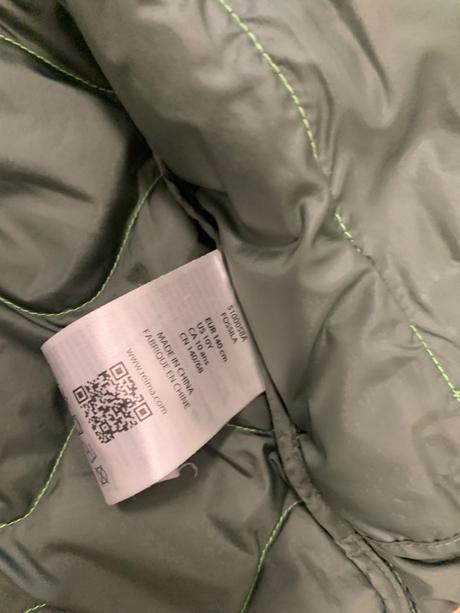 Reima fossila prechodná prešívaná perová bunda 140, reima,140