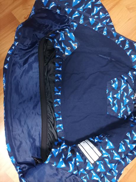 Vetrovka, crivit,110