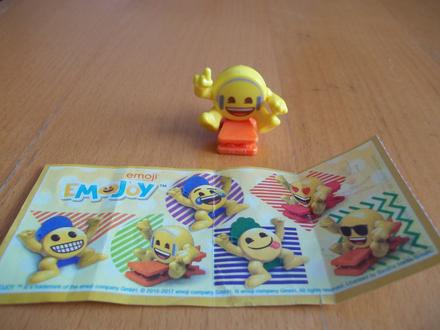 Hračka z kinder vajíčka,