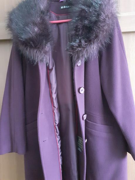 Kabát, 48