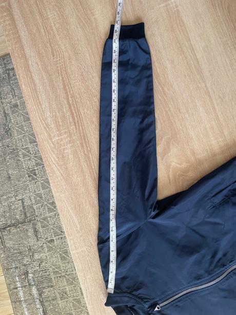 Vetrovka, pepperts,158