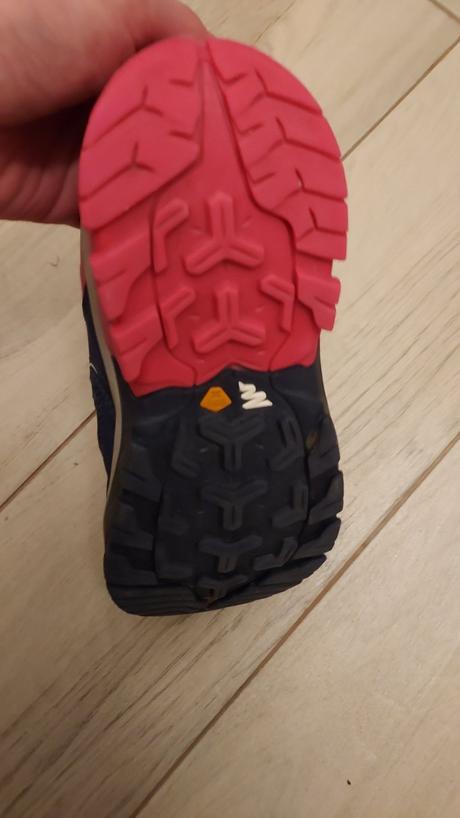 Sportove tenisky, 34